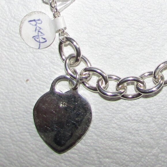 925 Silver Heart Charm Heavy Link Bracelet – NEW - Picture 3 of 8